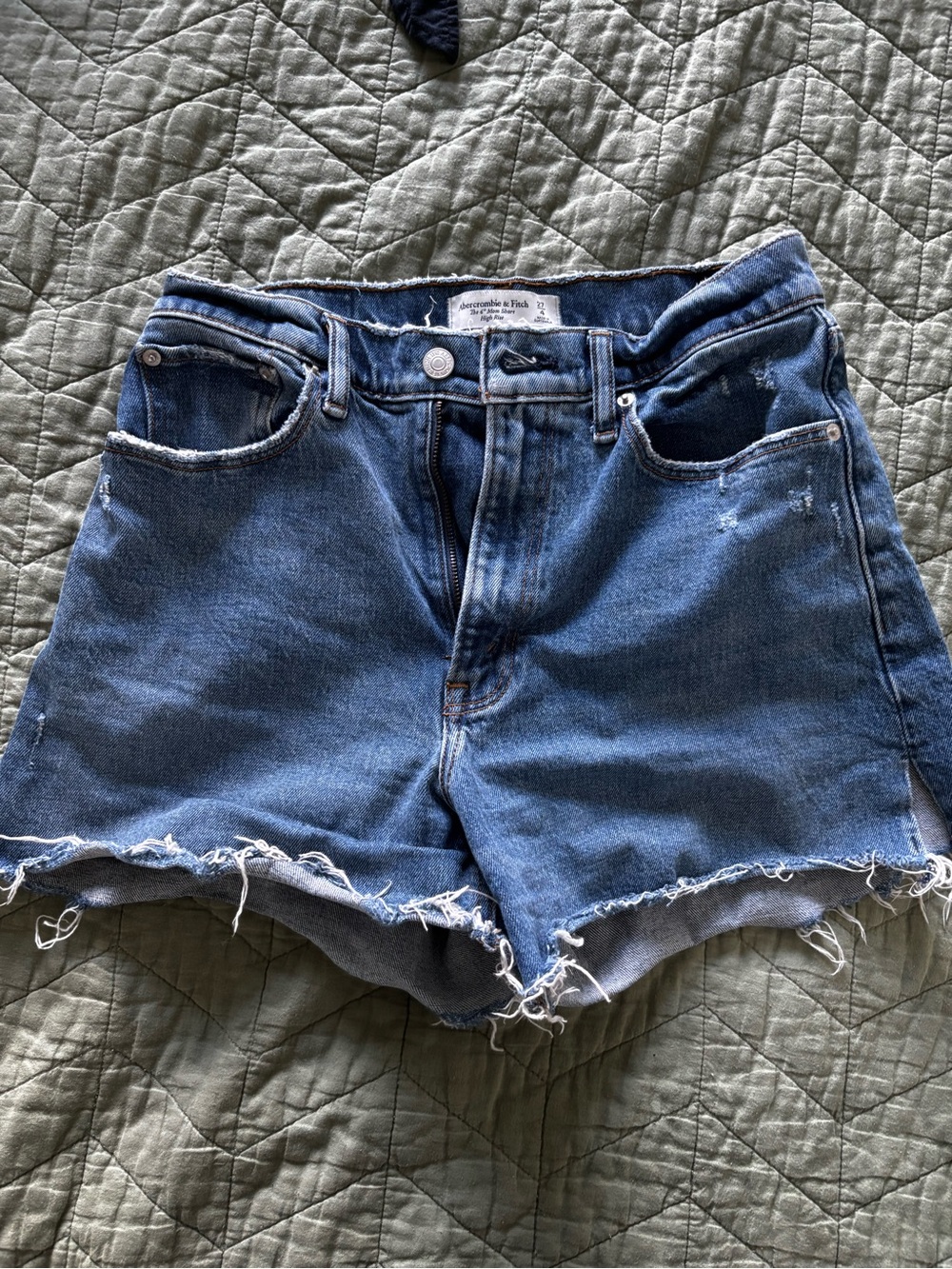 Abercrombie & Fitch Mom Shorts